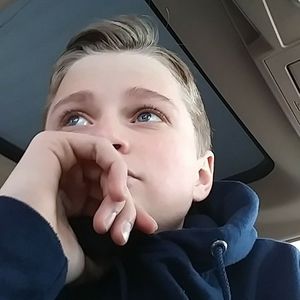 Meet your Posher, Riley